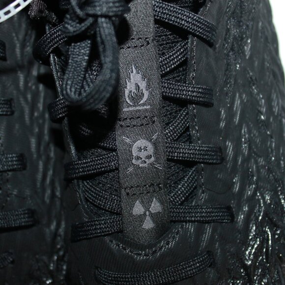 Under Armour Spotlight 4 MC Football Cleats Black Gray Men's Size 10.5 - Picture 3 of 6